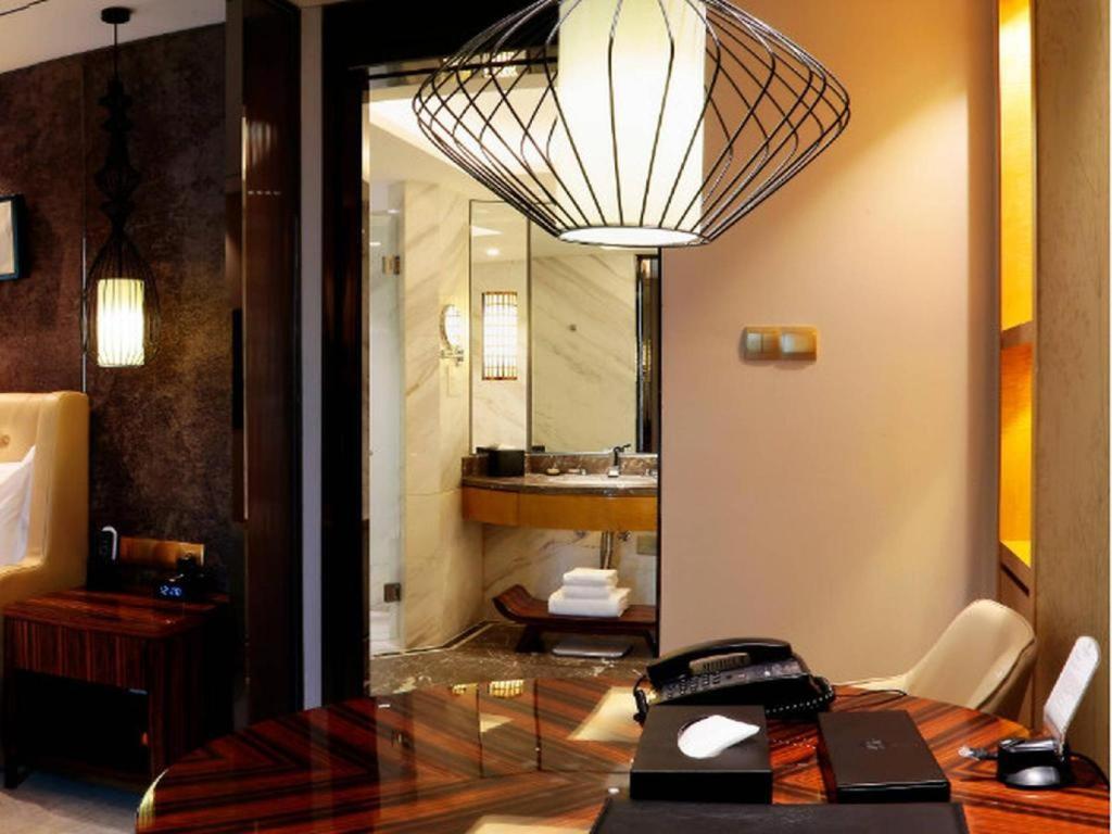 Lia! Beijing Hotel Экстерьер фото