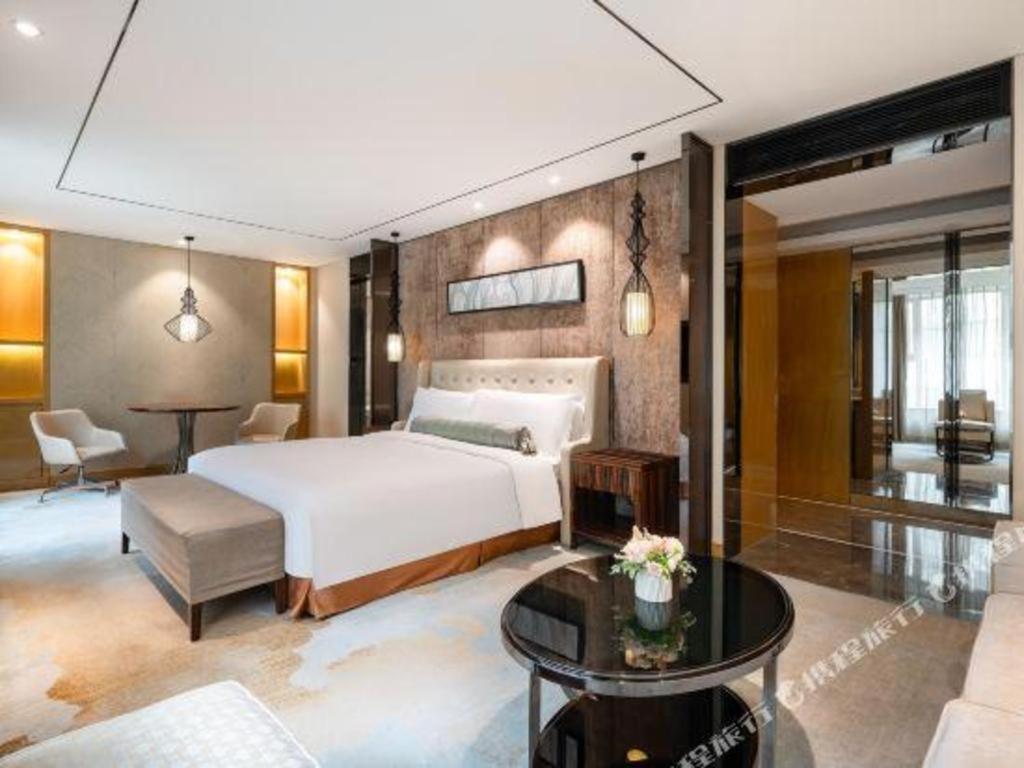 Lia! Beijing Hotel Экстерьер фото
