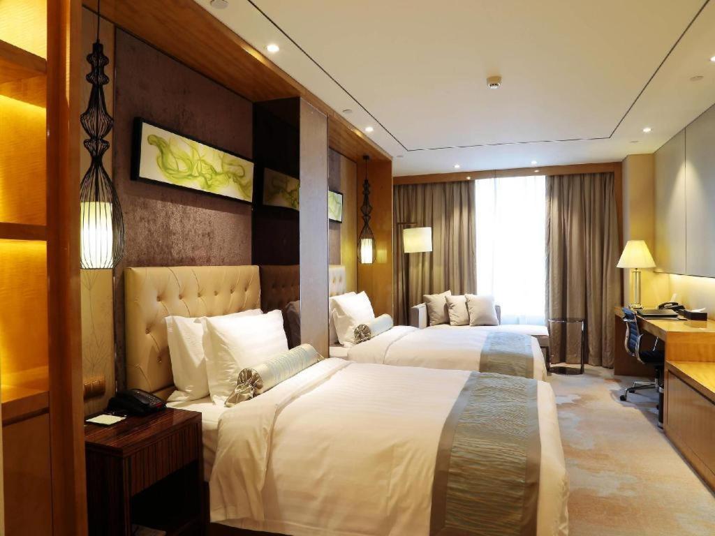 Lia! Beijing Hotel Экстерьер фото