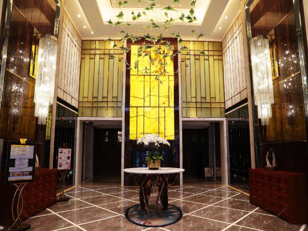 Lia! Beijing Hotel Экстерьер фото